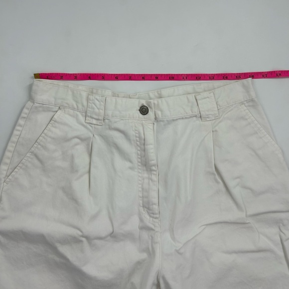 Vintage 90s Bill Blass Stretch High Rise Mom Jean Shorts Size 16 Button/Zipper - Picture 3 of 7